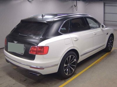 2017 Bentley BENTAYGA photo 5