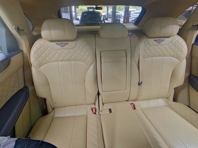 2017 Bentley BENTAYGA photo 6