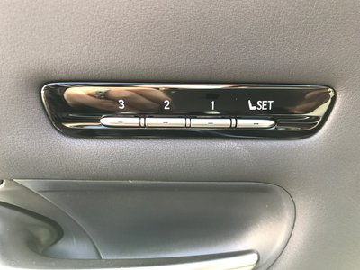 2022 Lexus LS 缩略图 246