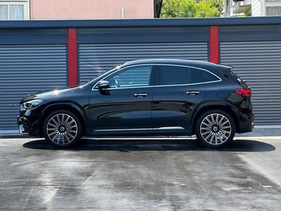 MERCEDES-BENZ GLA - 3