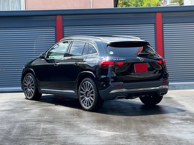 MERCEDES-BENZ GLA - 5