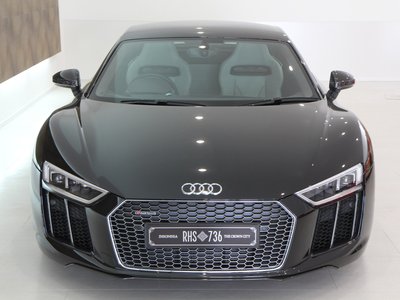 AUDI R8 - 9