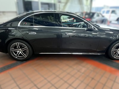 MERCEDES-BENZ E-CLASS - 10