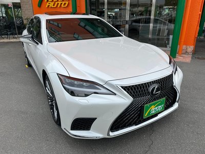 LEXUS LS - 6