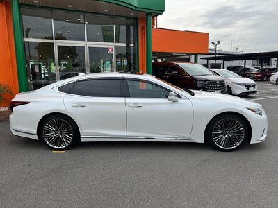 LEXUS LS - 9