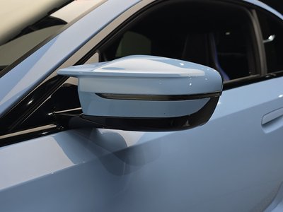 2025 BMW M2 缩略图 30