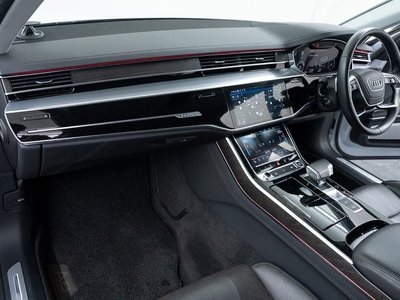 صورة مصغرة 67 لـ 2021 AUDI A8
