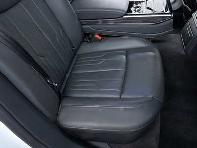 صورة مصغرة 45 لـ 2021 AUDI A8