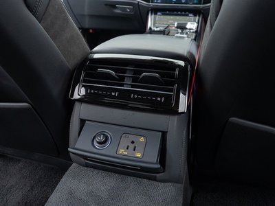 صورة مصغرة 50 لـ 2021 AUDI A8