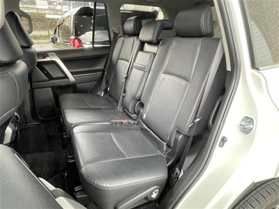 2019 Toyota LAND CRUISER PRADO — миниатюра 25