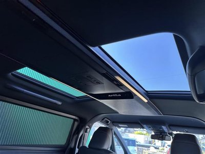 TOYOTA ALPHARD - 3