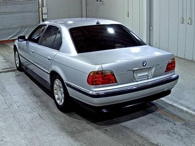 BMW 7 SERIES - 2