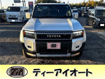 TOYOTA LAND CRUISER 250