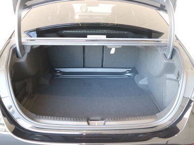 MERCEDES-BENZ E-CLASS - 6