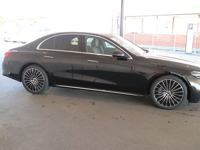 MERCEDES-BENZ E-CLASS - 3