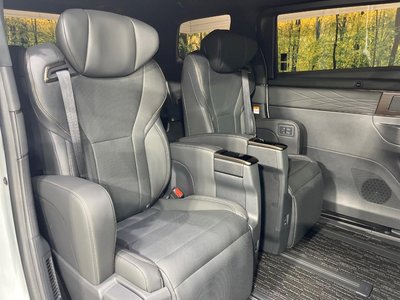TOYOTA ALPHARD - 9