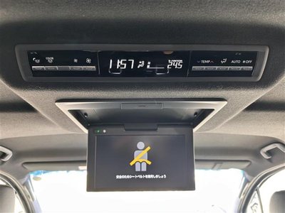 TOYOTA GRAND ACE - 4