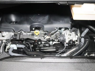 TOYOTA ALPHARD - 4