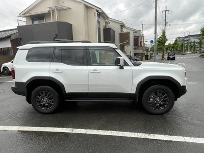 TOYOTA LAND CRUISER 250 - 8