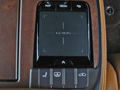 صورة مصغرة 33 لـ 2018 Lexus LS