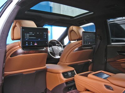 صورة مصغرة 55 لـ 2018 Lexus LS