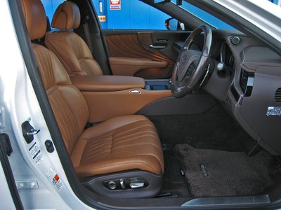 صورة مصغرة 72 لـ 2018 Lexus LS