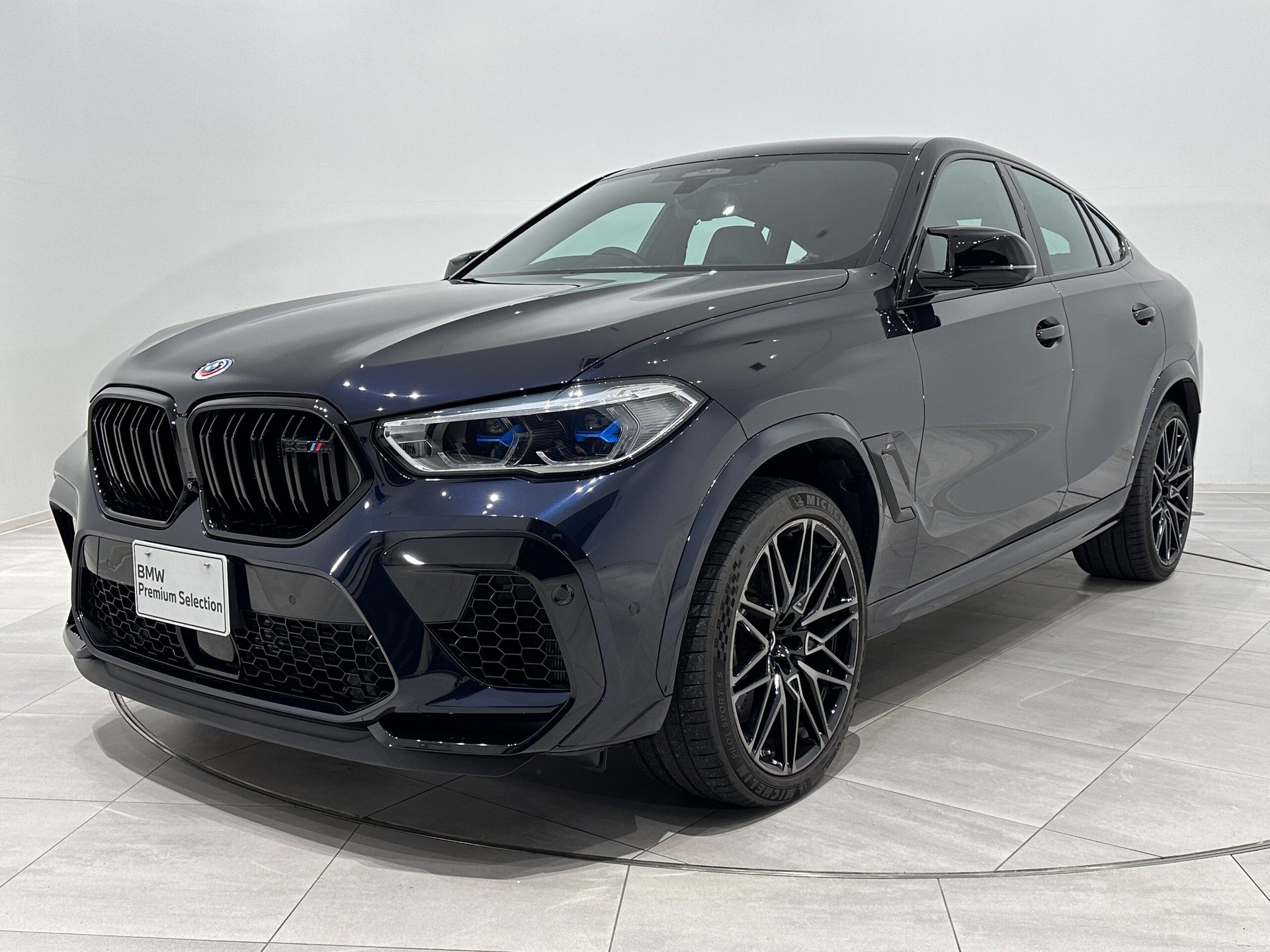 BMW X6 M - View 1