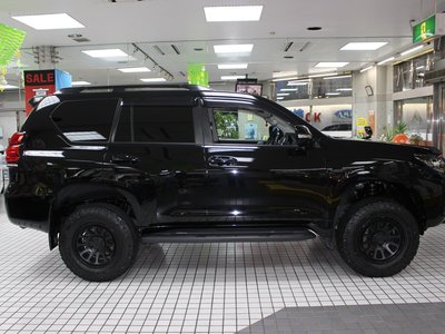 TOYOTA LAND CRUISER PRADO - 5