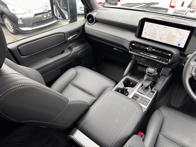 TOYOTA LAND CRUISER 250 - 9