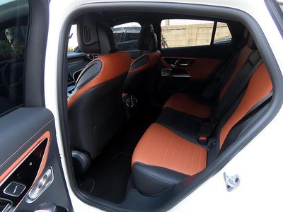 MERCEDES-BENZ GLC - 7