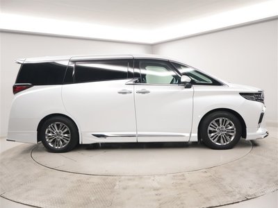 TOYOTA ALPHARD - 2