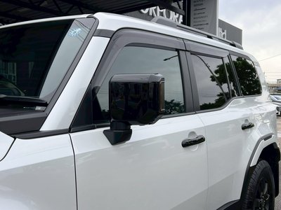 TOYOTA LAND CRUISER 250 - 10