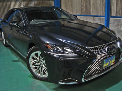 LEXUS LS - 1