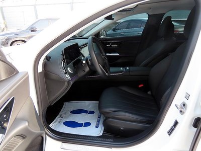 MERCEDES-BENZ E-CLASS - 6