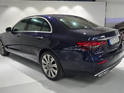 MERCEDES-BENZ E-CLASS - 2