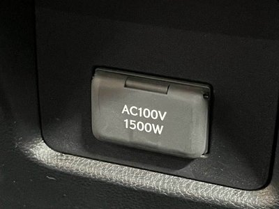صورة مصغرة 10 لـ 2023 Lexus RX