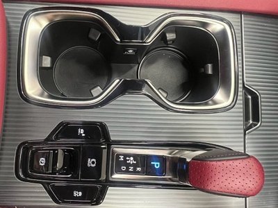 صورة مصغرة 58 لـ 2023 Lexus RX