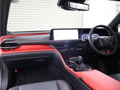 TOYOTA CROWN SPORT - 3