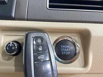 2023 Toyota LAND CRUISER PRADO 缩略图 42