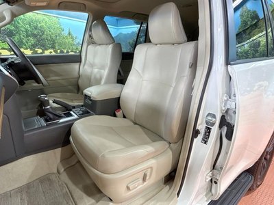 2023 Toyota LAND CRUISER PRADO 缩略图 38