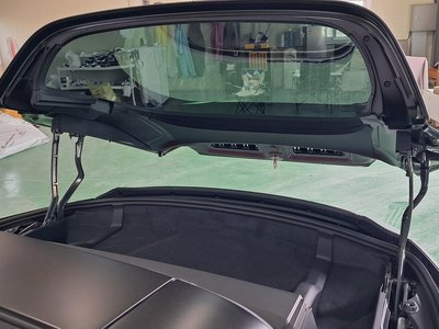 PORSCHE 911 - 9