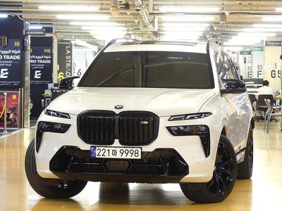 2024 BMW X7 照片 2