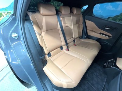 TOYOTA CROWN SPORT - 10