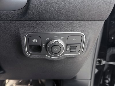صورة مصغرة 27 لـ 2025 Mercedes-BENZ GLB