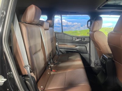 TOYOTA LAND CRUISER 250 - 9