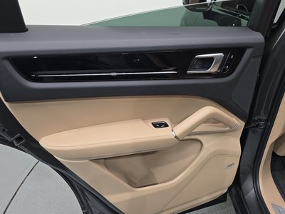 2021 Porsche CAYENNE — миниатюра 15