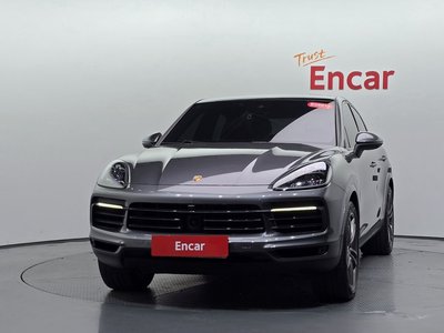 2021 Porsche CAYENNE 照片 2