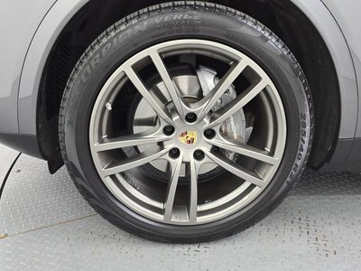 2021 Porsche CAYENNE 照片 6