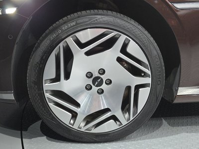 صورة 6 لـ 2022 GENESIS G90 (RS4)