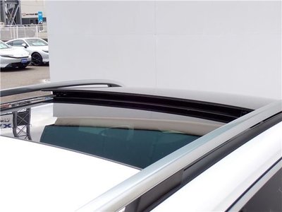 2021 Mercedes-BENZ GLB — миниатюра 11